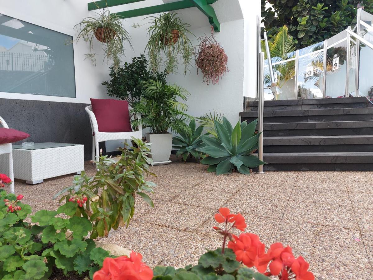Apartamentos Acuario Sol Puerto del Carmen  Exterior foto